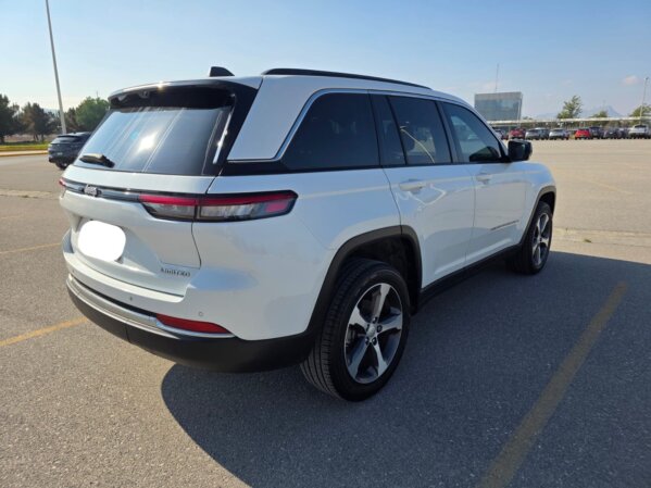 Jeep Grand Cherokee Limited Lujo  5 pasaj  V6  Aut 4x2 2024